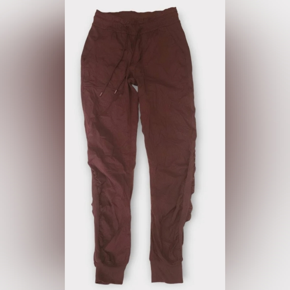 Size 4 - Lululemon Beyond the Studio Jogger
